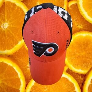 Reebok Philadelphia Flyers Center Ice NHL‎ Fitted Baseball Hat Cap Size L/XL